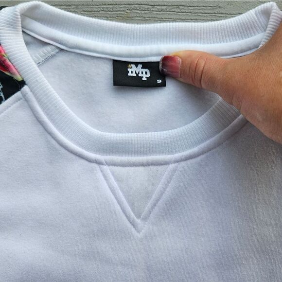 ROSE SLEEVE CREW SWEATSHIRT BY IMP RUE 21 brand new SIZE SMALL - Picture 4 of 16